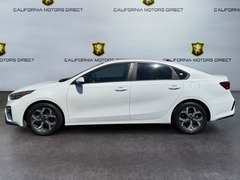 Used 2021 Kia Forte LXS FWD image 2