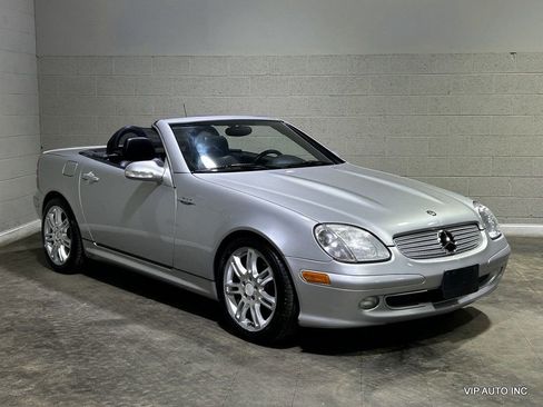 Used 2004 Mercedes-Benz SLK 230 image 27