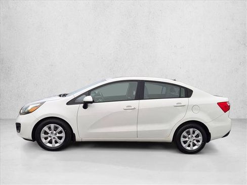 Used 2012 Kia Rio LX FWD image 2