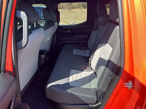 Used 2024 Toyota Tacoma TRD Sport w/ TRD Sport Upgrade Package AWD/4WD image 26