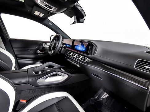 New 2026 Mercedes-Benz GLE 63 AMG S image 38
