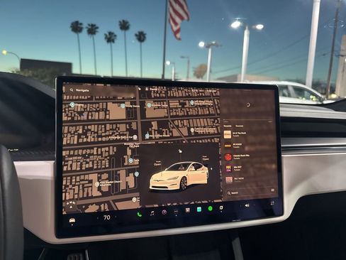 Used 2023 Tesla Model S Plaid image 23