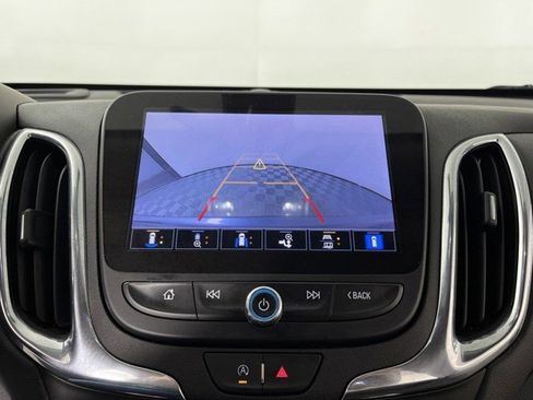 Used 2022 Chevrolet Equinox LT AWD/4WD image 22