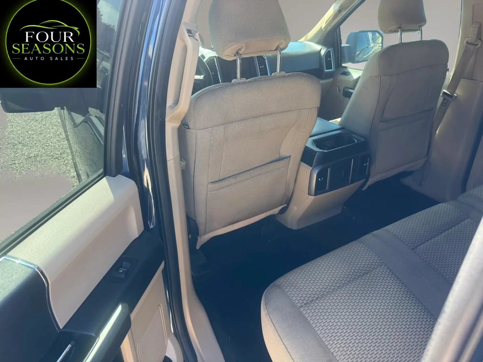 Used 2016 Ford F150 XLT w/ Equipment Group 301A Mid RWD image 8