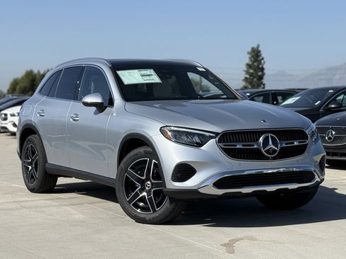 New 2026 Mercedes-Benz GLC 300 GLC 300 image 2