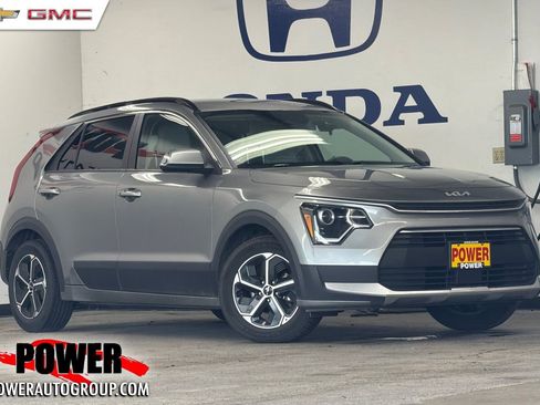 Used 2023 Kia Niro EX image 1