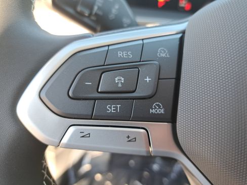 New 2026 Volkswagen Tiguan S image 16