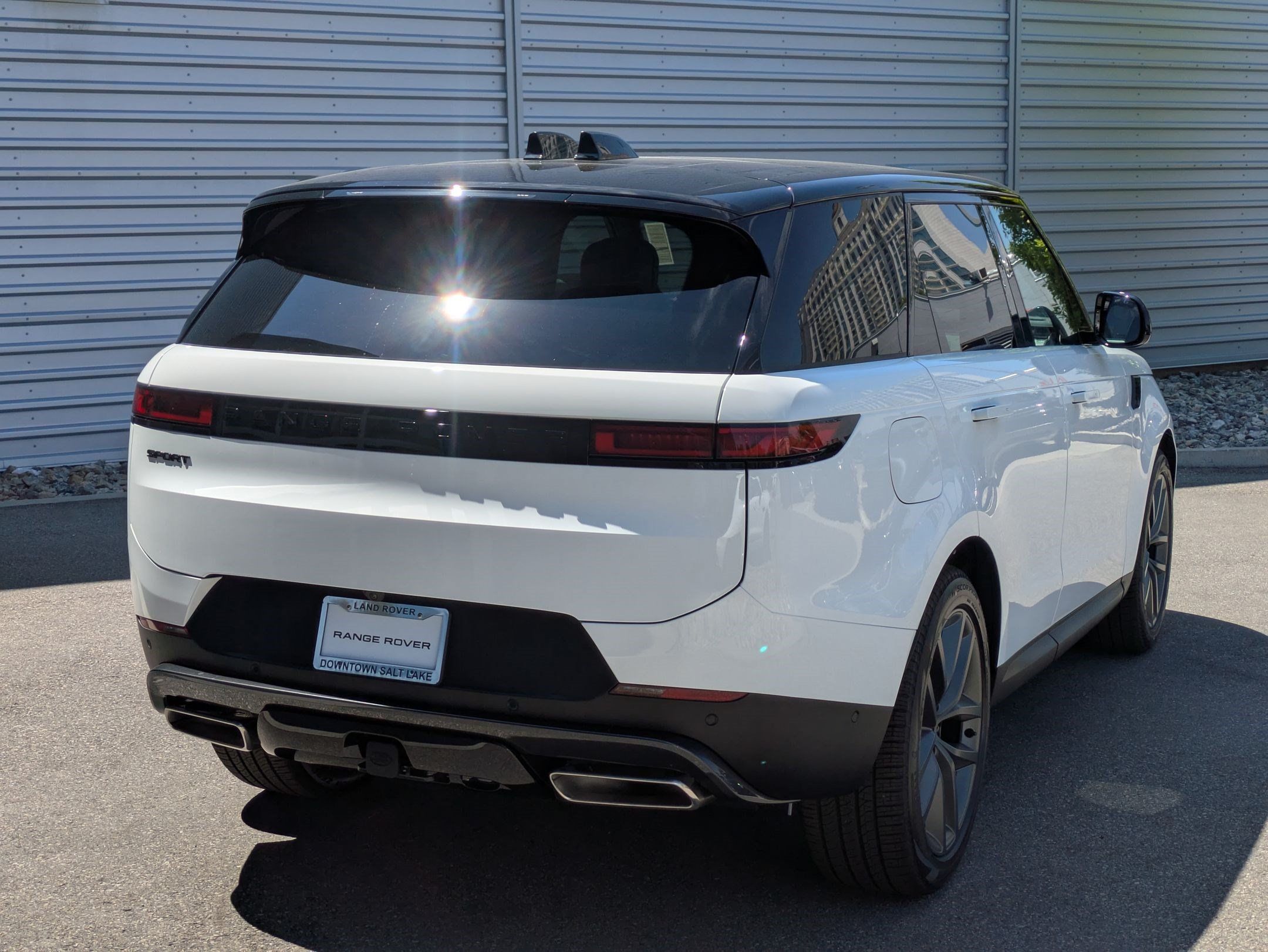 New 2026 Land Rover Range Rover Sport SE AWD/4WD image 5