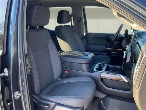 Used 2020 GMC Sierra 1500 Elevation w/ Elevation Value Package image 7