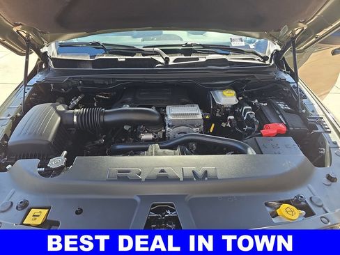 New 2026 RAM 1500 Express AWD/4WD image 31