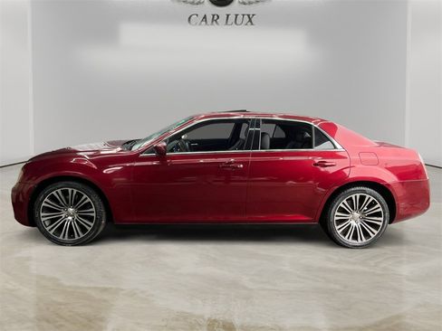 Used 2014 Chrysler 300 S image 2