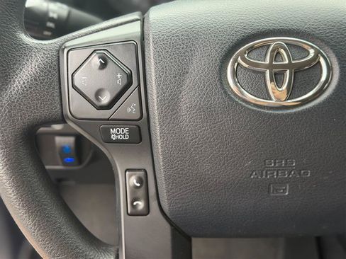 Used 2017 Toyota Tacoma SR w/ Tow Package AWD/4WD image 37