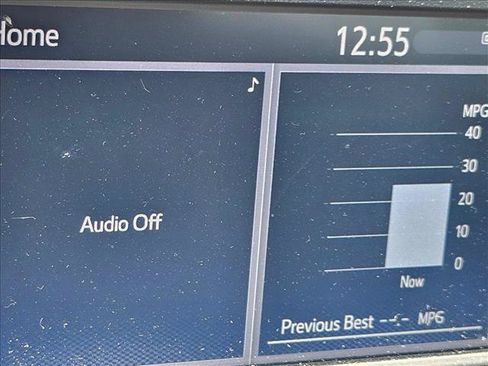 Used 2021 Toyota RAV4 XLE Premium FWD image 11
