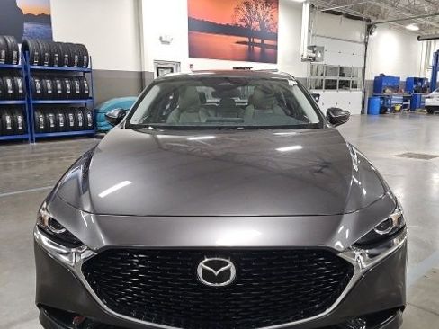 Used 2025 MAZDA MAZDA3 s image 3