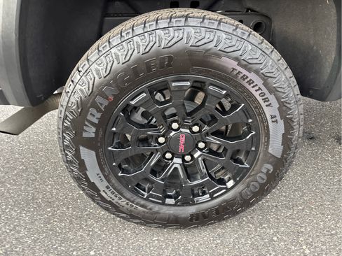 Certified 2026 GMC Canyon Elevation w/ Convenience Package image 27