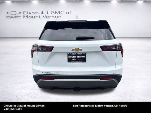 New 2027 Chevrolet Equinox LT AWD/4WD image 4