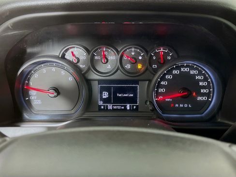 Used 2022 Chevrolet Silverado 1500 Custom Trail Boss w/ LPO, Dark Essentials Package AWD/4WD image 17