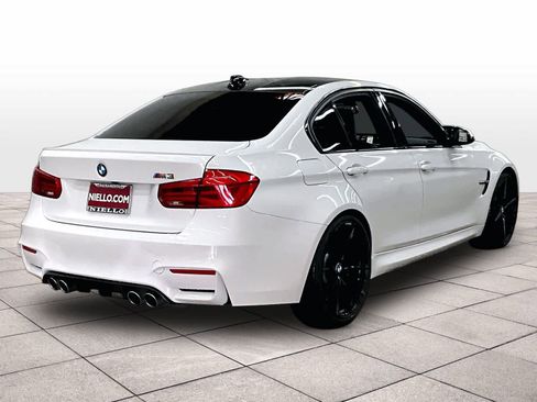 Used 2018 BMW M3 image 16