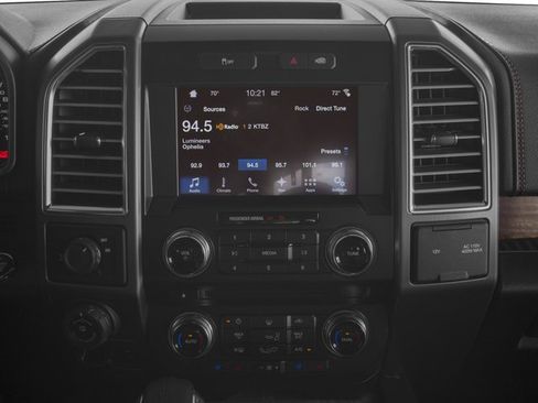 Used 2017 Ford F150 XLT w/ Equipment Group 302A Luxury AWD/4WD image 10
