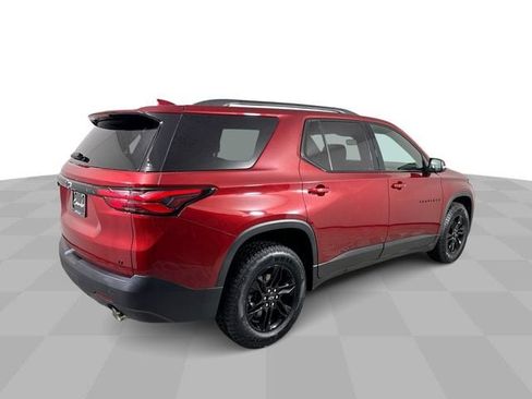 Used 2022 Chevrolet Traverse LT FWD image 8