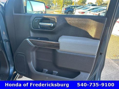 Used 2020 Chevrolet Silverado 1500 LT w/ All-Star Edition image 18