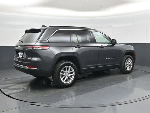 New 2026 Jeep Grand Cherokee Laredo X AWD/4WD image 4