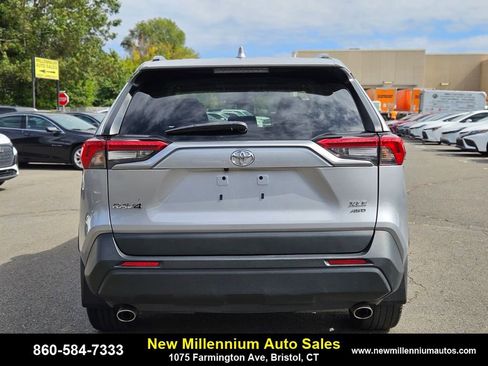 Used 2024 Toyota RAV4 XLE Premium w/ Weather Package image 4