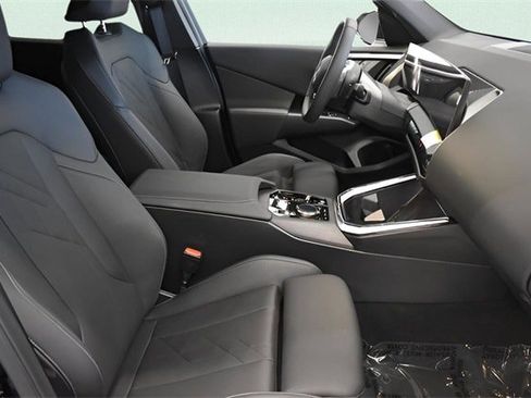 Used 2025 BMW X3 xDrive30i w/ Convenience Package image 14