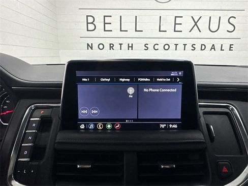 Used 2021 Chevrolet Tahoe Z71 w/ Z71 Signature Package image 17