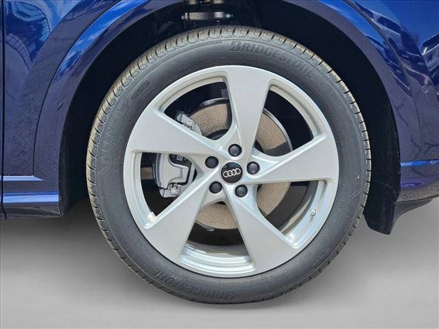 New 2026 Audi Q5 Prestige AWD/4WD image 11