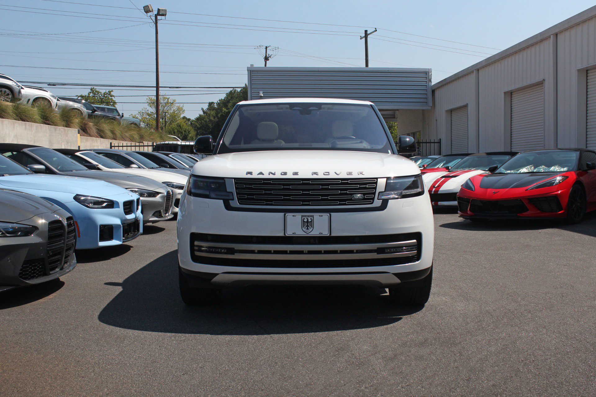 Used 2023 Land Rover Range Rover Long Wheelbase SE AWD/4WD image 8