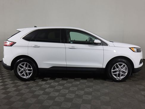 Used 2024 Ford Edge SEL image 18