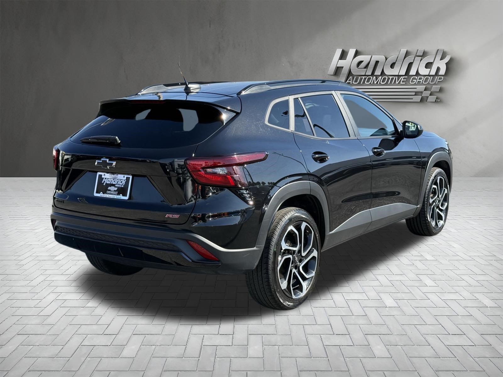 Used 2024 Chevrolet Trax RS FWD image 10