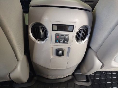 Used 2013 Honda Pilot EX image 40
