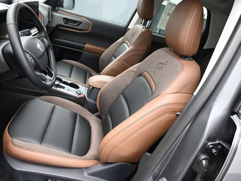 New 2025 Ford Bronco Sport Outer Banks AWD/4WD image 10
