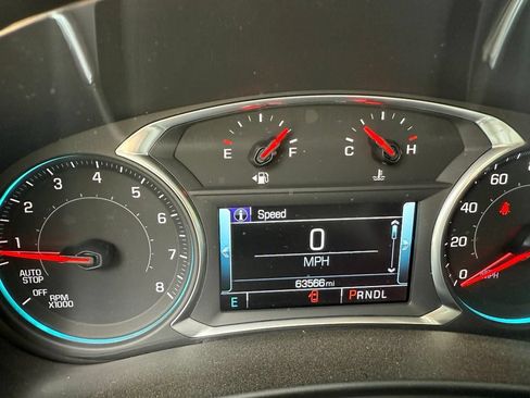 Used 2018 Chevrolet Equinox Premier AWD/4WD image 12