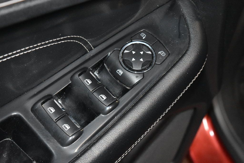Used 2015 Ford Edge Titanium w/ Equipment Group 301A AWD/4WD image 6