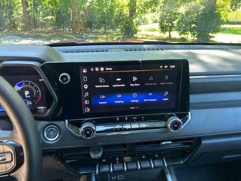 Used 2026 Chevrolet Colorado W/T w/ WT Custom Package RWD image 19