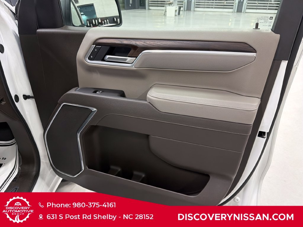 Used 2025 GMC Sierra 1500 SLT AWD/4WD image 34
