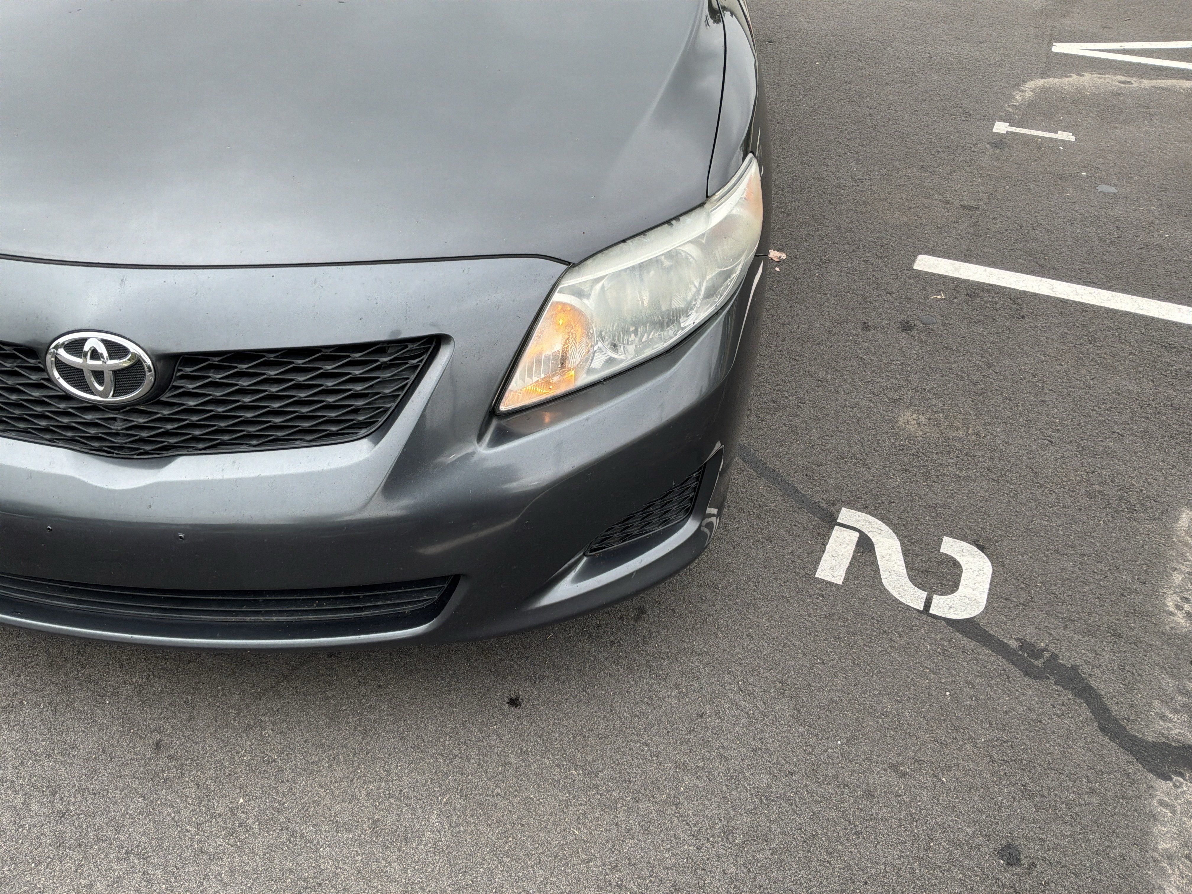 Used 2010 Toyota Corolla LE w/ All Weather Guard Pkg FWD image 6