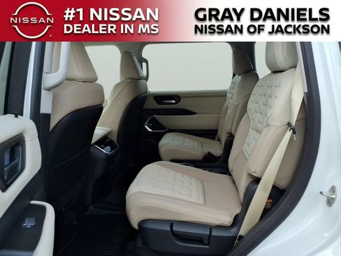 New 2026 Nissan Armada Platinum AWD/4WD image 25