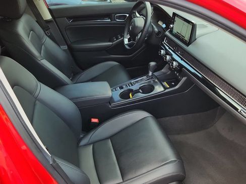 Used 2024 Honda Civic Touring image 11