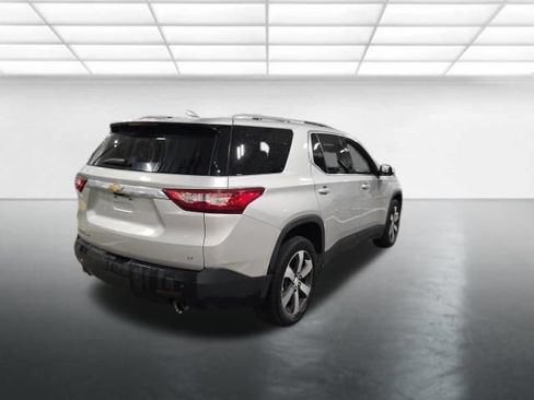 Used 2018 Chevrolet Traverse LT AWD/4WD image 5