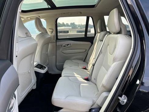 Certified 2024 Volvo XC90 B5 Core w/ Protection Package Premier AWD/4WD image 14
