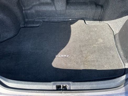 Used 2015 Toyota Camry XLE w/ Moonroof Package image 27