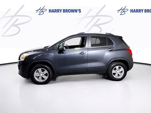 Used 2016 Chevrolet Trax LT w/ LT Convenience Package image 25