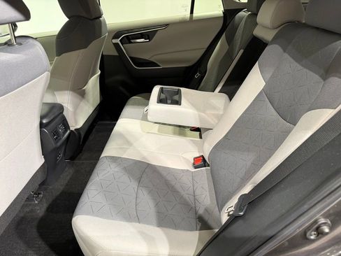 Certified 2023 Toyota RAV4 XLE w/ Convenience Package AWD/4WD image 21