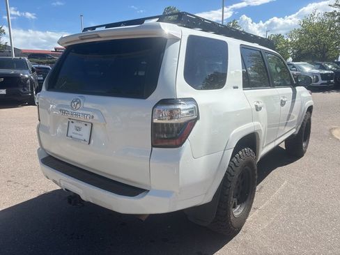 Used 2021 Toyota 4Runner SR5 AWD/4WD image 5