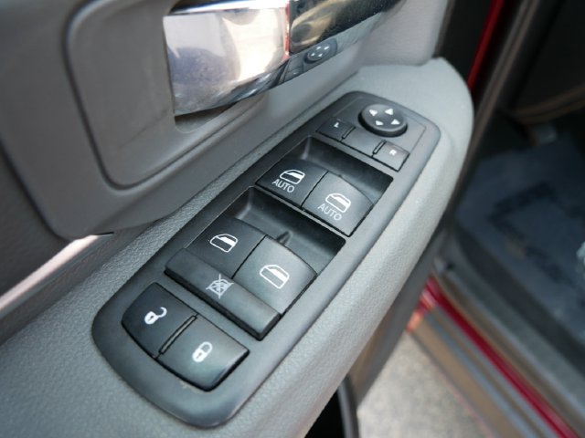 Used 2019 RAM 1500 Warlock AWD/4WD image 18