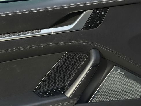 Used 2022 Porsche 911 Turbo S image 13